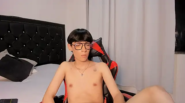 LiamPrescot Chat XXX live