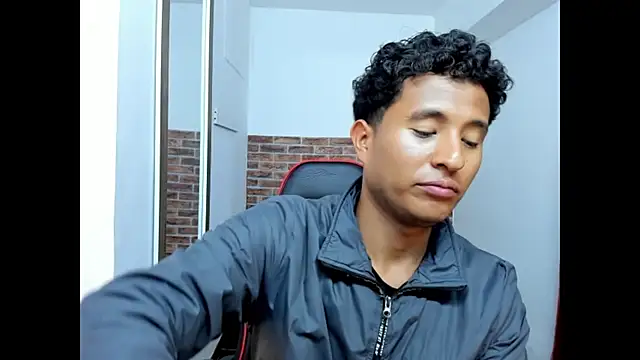 Chat XXX Live WIZARD-ALESSANDRO