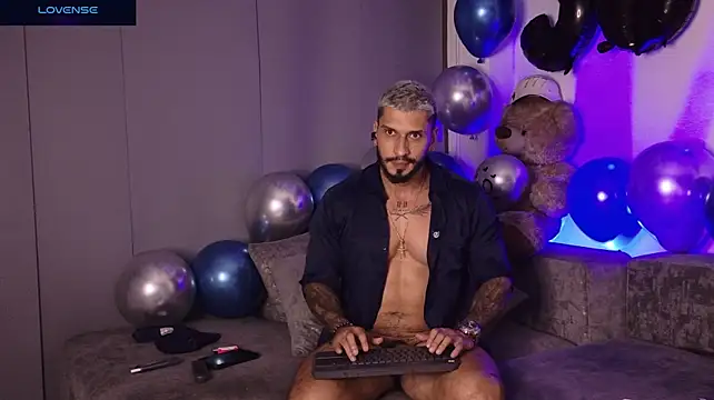 Seth_Vegaa Chat XXX in diretta