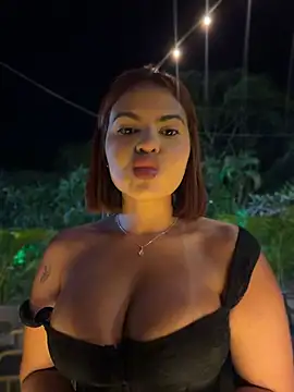 Irina_VelvettのライブXXXチャット