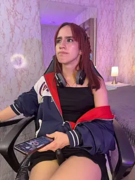 دردشة Elodiee_Roussee الجنسية المباشرة