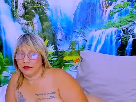 Chatroom XXX en direct de indianroxy
