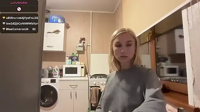 AngelJeni: онлайн-секс-чат