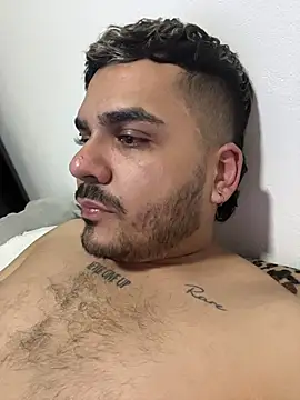 Chatroom XXX en direct de Kevin_Spenser