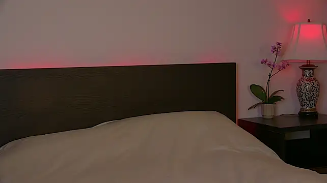 Czat XXX na żywo – Eva_Devine