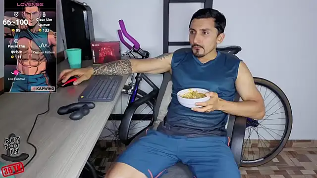 Živý XXX chat Marck_Muscle