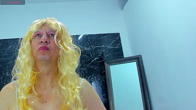 apoloo_diilf XXX чат на живо