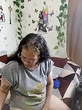 katrinna_ Adlı Modelin Canlı XXX Sohbeti