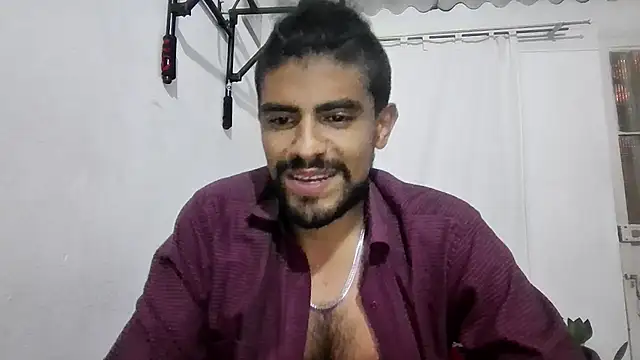 Živý XXX chat JBond007BBC