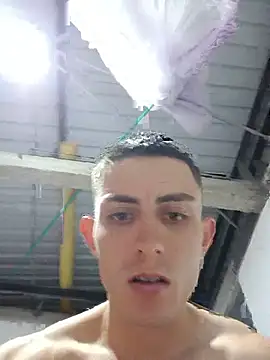 XXX chat uživo modela dares24
