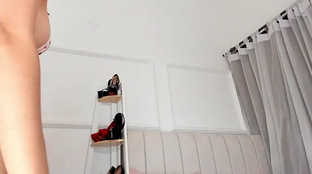 ada_belucci 라이브 XXX 채팅