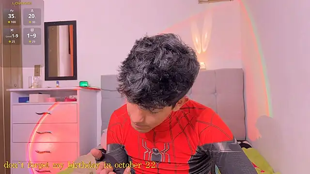 XXX chat uživo modela teobuff