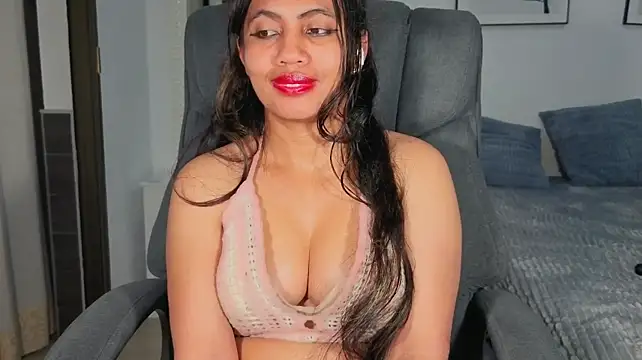 FannyXhot 现场XXX聊天