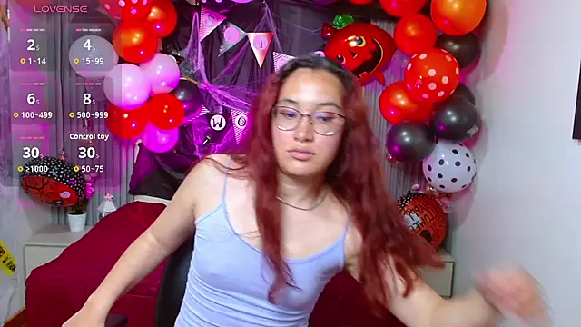 Emily_cam_ live XXX chat