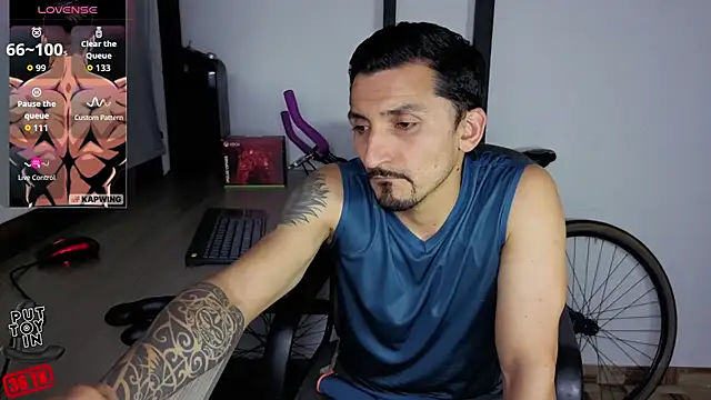Chat XXX Live Marck_Muscle