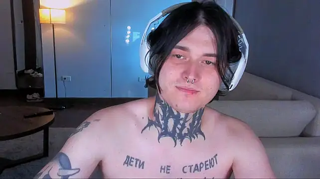 XXX chat uživo modela _torfin_