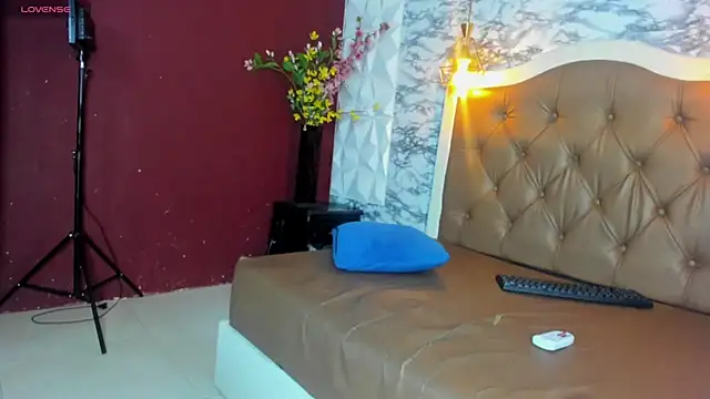Damian-Lux Live XXX-Chat