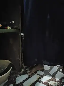 Priyasexcpl XXX чат на живо