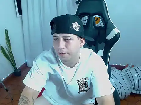 Chatroom XXX en direct de 420Liam