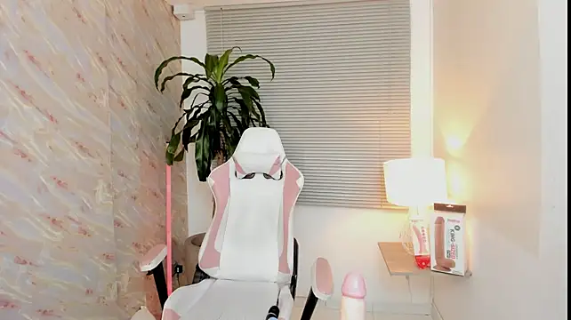 Chatroom XXX en direct de Littlee_Emily18