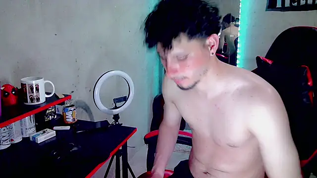 Atom_Hot – Live XXX-chat