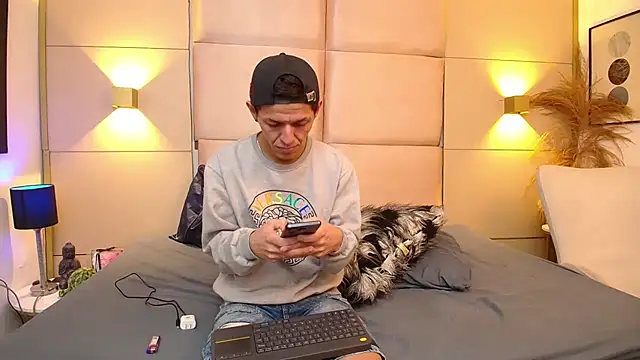 Marcus_and_TonyのライブXXXチャット