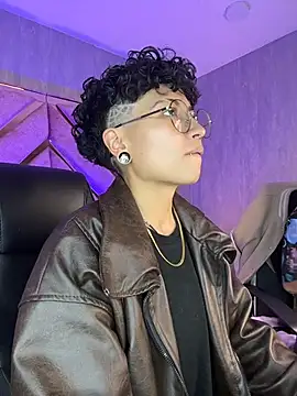 Živý XXX chat ian_mathias_