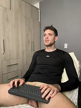arnold_bekam's Live XXX Chat
