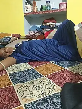 צ'אט XXX בשידור חי של Priyasexcpl