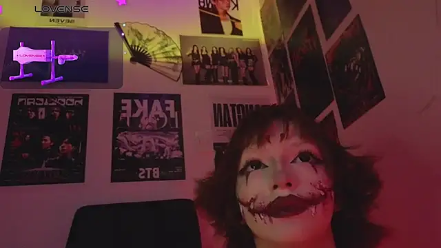 K4GuYa_M00N XXX чат на живо