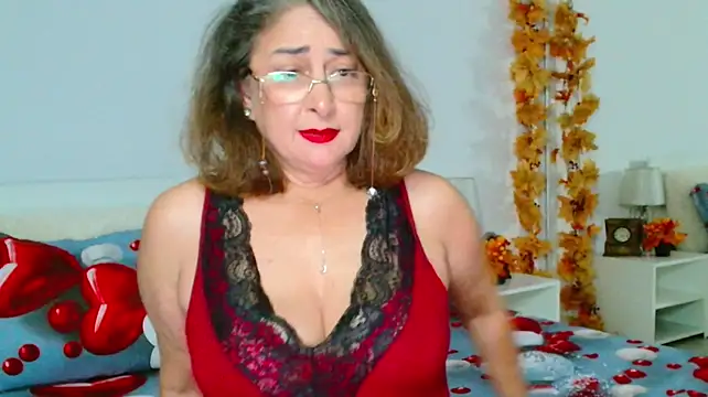 Tyana40's Live XXX Chat