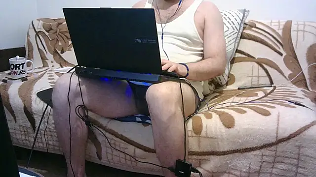 Chatroom XXX en direct de WildBoar_69