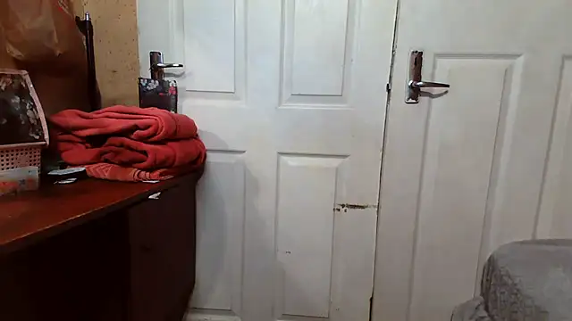 Chat XXX en directo de Smoochy-