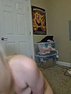 AmethystFoxx Live XXX-chat