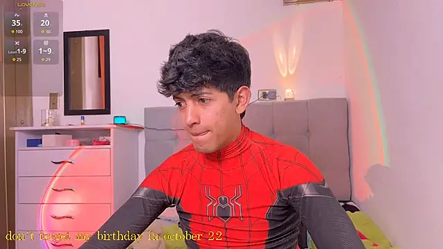 XXX chat uživo modela teobuff
