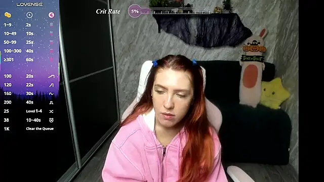 Reginasmilee Chat XXX in diretta