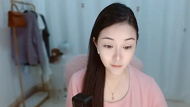XXX chat uživo modela Amy-cnbaby