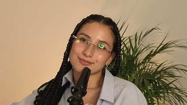 Chat XXX ao vivo de varenkaivanova_22