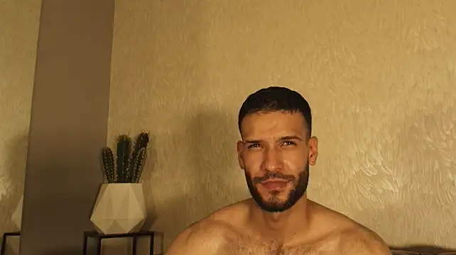 Chat +18 de Jacob_Benelli ao vivo