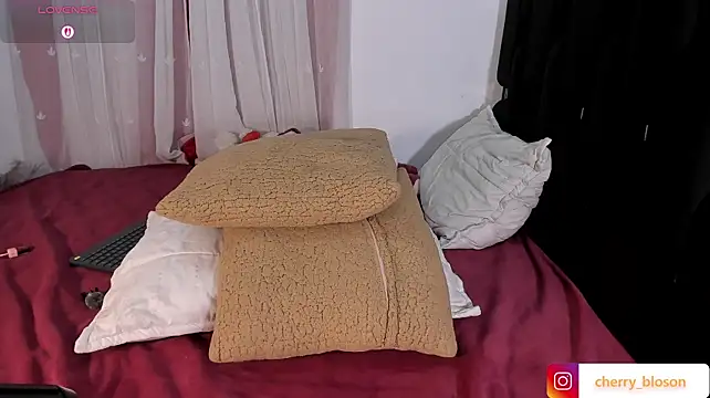 zoe_siren's Live XXX Chat