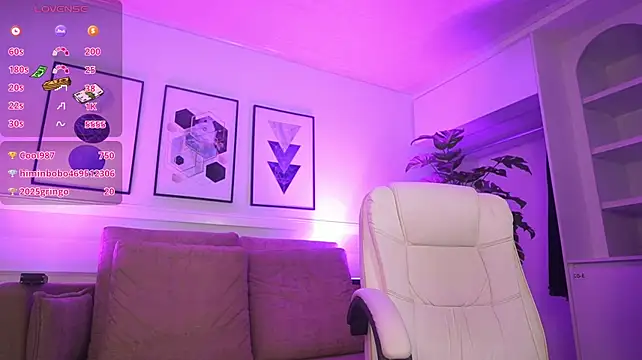 EsmeraldaGracee 现场XXX聊天