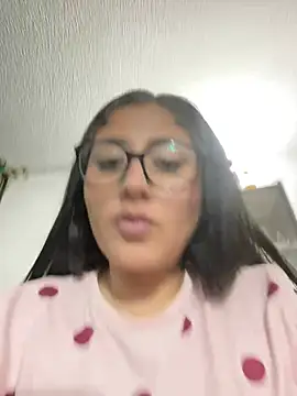 Chatroom XXX en direct de croftsmila