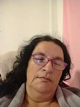 Chatroom XXX en direct de consentidamummy09