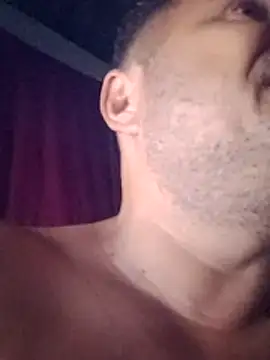 Chat +18 de tarra122 ao vivo