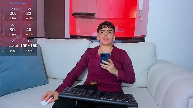 Chat +18 de jey_salvatore ao vivo
