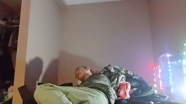 MaxSpadeErotican Webbikameraesitys