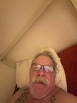 Caesar_Baxter élő XXX-chatje