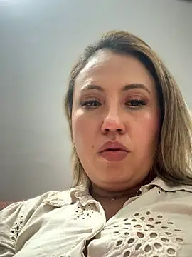 VIOLETA-25_ – Live XXX-chat