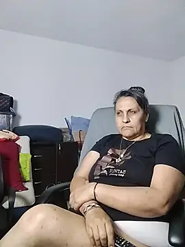 Merlyna_time Chat XXX in diretta