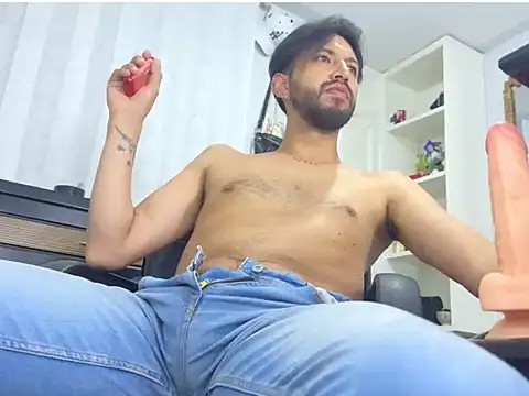 Онлайн чат XXX thomass1018